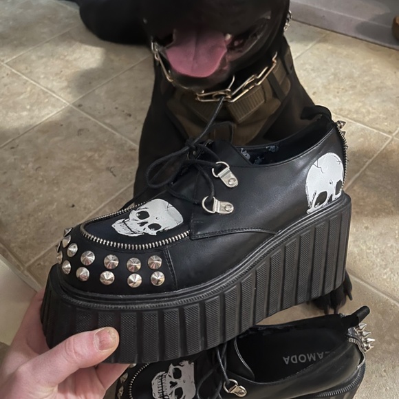 Size 10 Lamoda skull platform creeper shoes - Picture 3 of 5